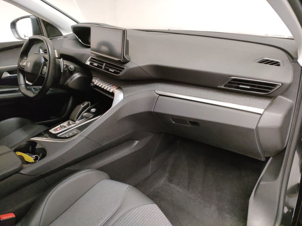 Peugeot 3008 usata a Teramo (12)