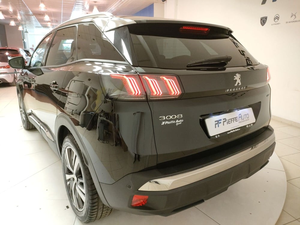 Peugeot 3008 usata a Teramo (9)