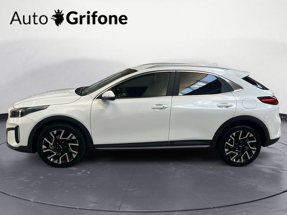 Kia XCeed nuova a Modena (2)