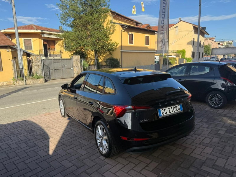 Skoda Scala usata a Torino (19)