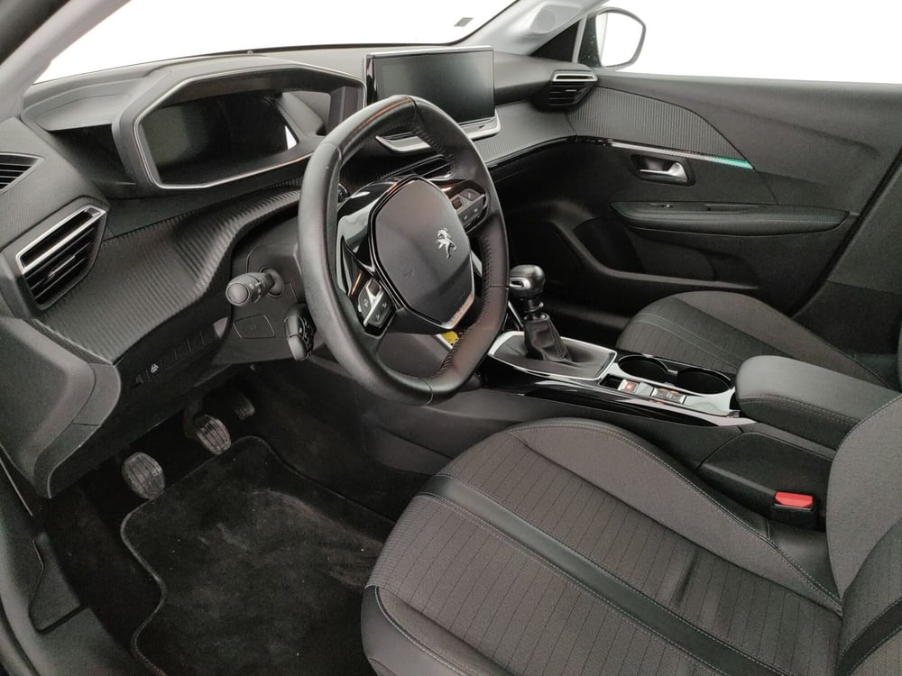 Peugeot 208 usata a Caserta (16)