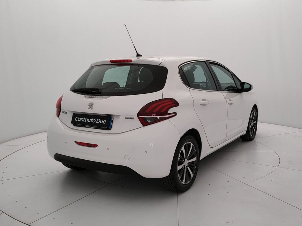 Peugeot 208 usata a Caserta (4)