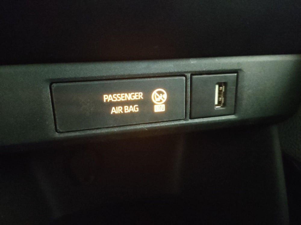 Toyota Yaris usata a Roma (14)