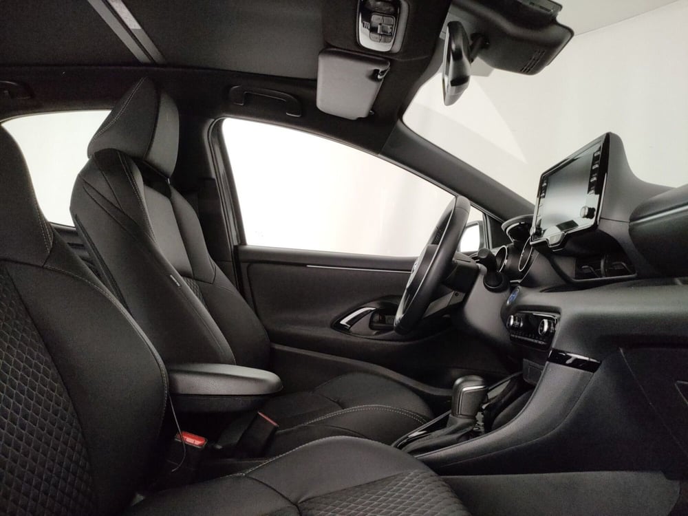 Toyota Yaris usata a Roma (6)