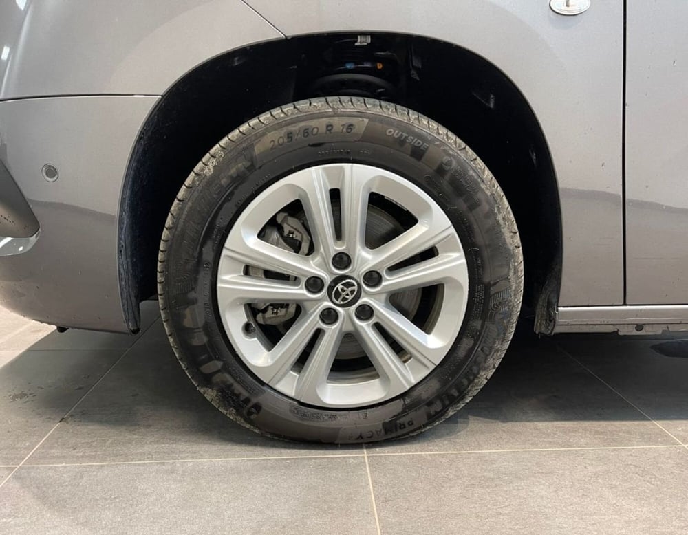 Toyota Proace City Verso Electric nuova a Ferrara (15)