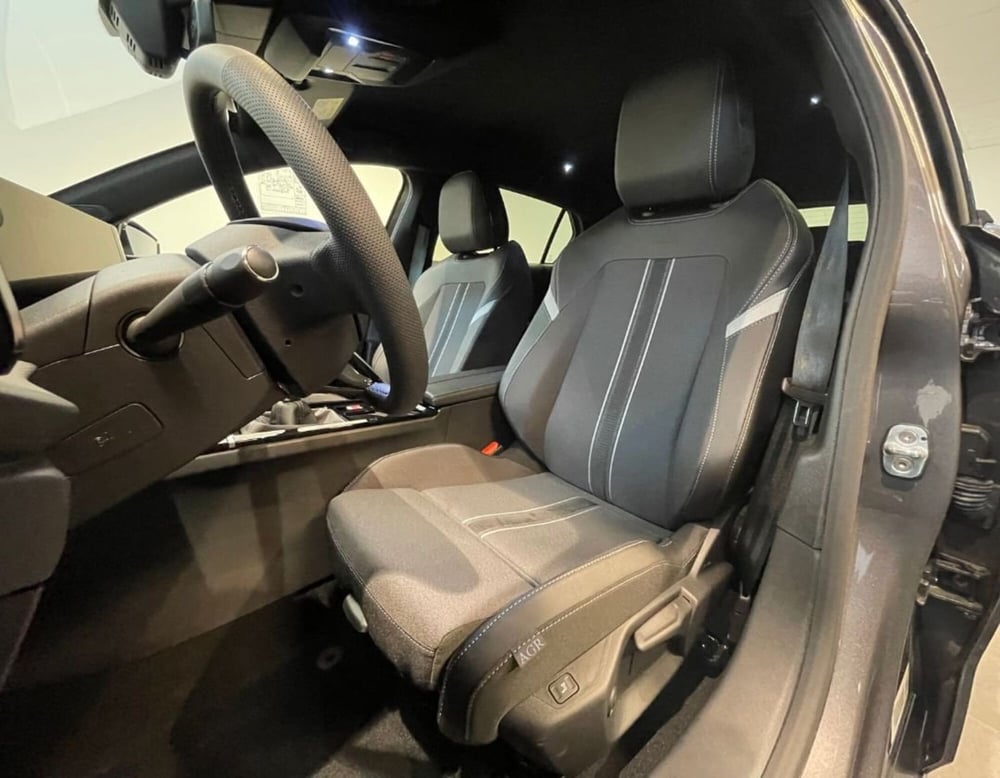 Opel Astra nuova a Ferrara (12)