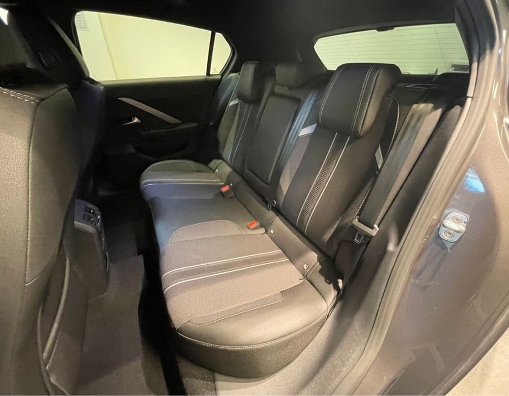 Opel Astra nuova a Ferrara (6)