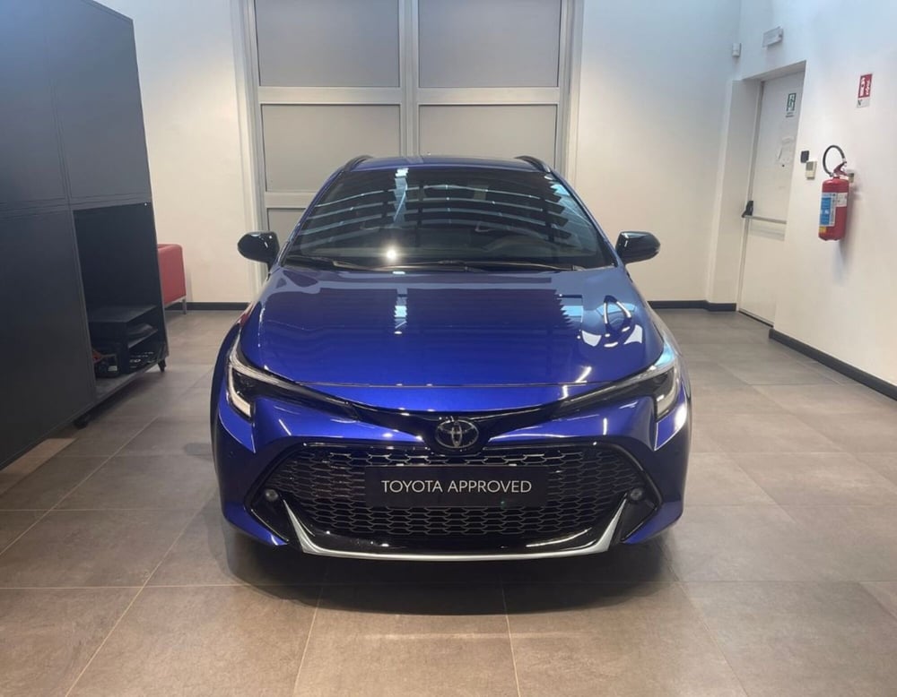 Toyota Corolla Touring Sports usata a Ferrara (4)