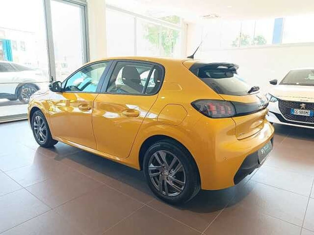 Peugeot 208 usata a Forlì-Cesena (2)