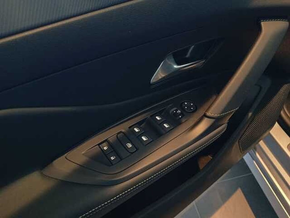 Peugeot 308 SW usata a Forlì-Cesena (17)