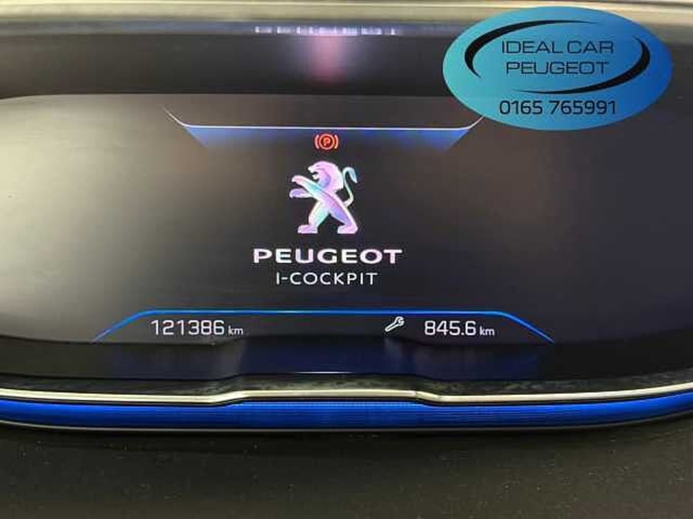 Peugeot 5008 usata a Aosta (12)