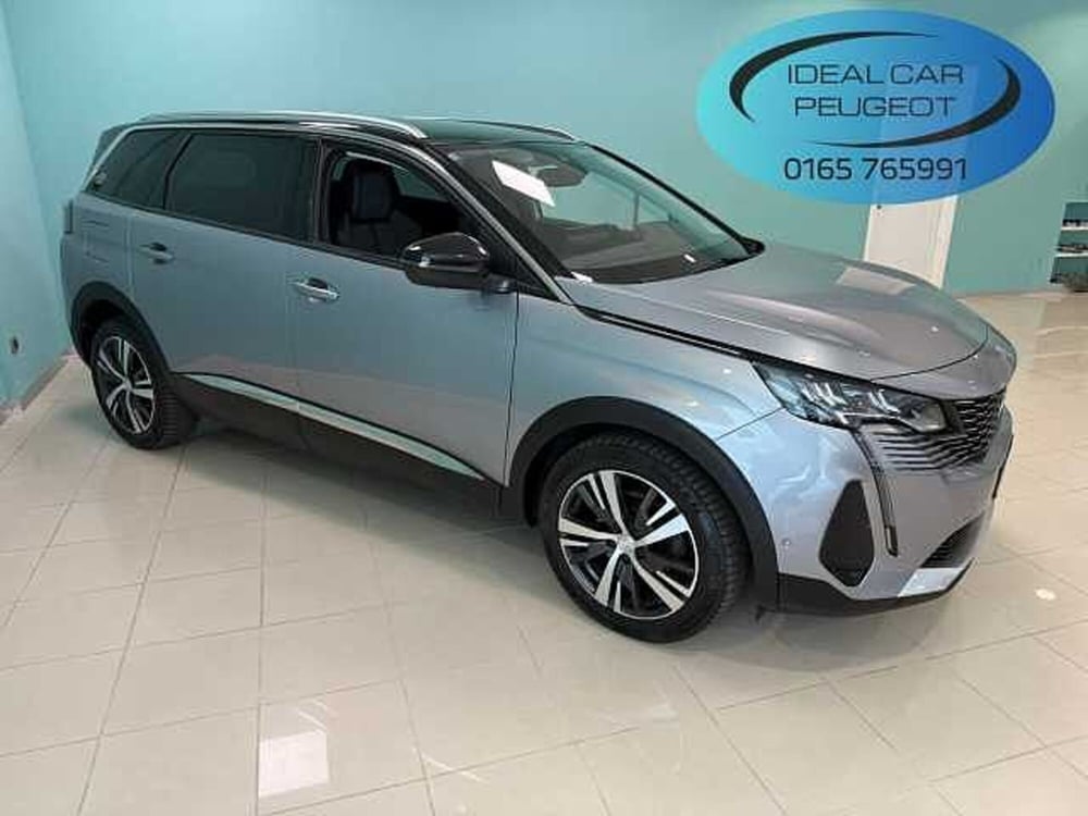 Peugeot 5008 usata a Aosta (3)