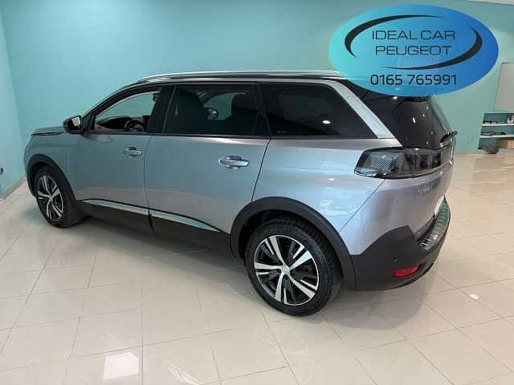 Peugeot 5008 usata a Aosta (5)