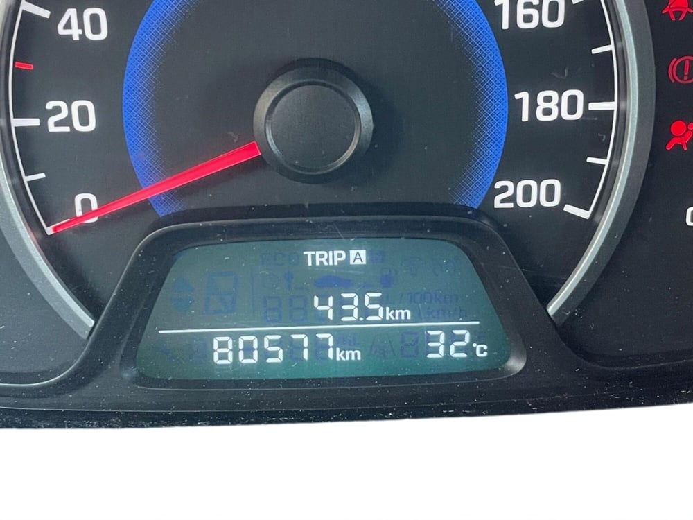 Hyundai i10 usata a Pistoia (11)