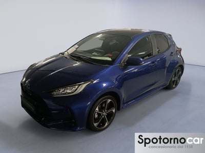 Toyota Yaris 1.5 Hybrid 5 porte Trend nuova a Milano