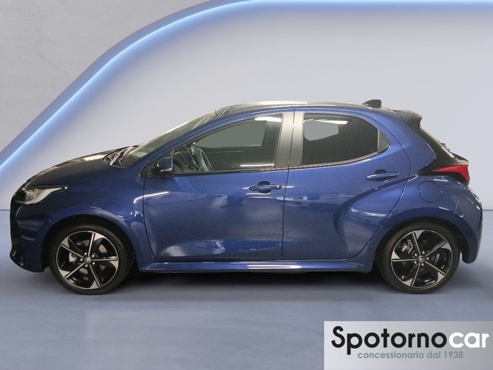 Toyota Yaris nuova a Milano (2)