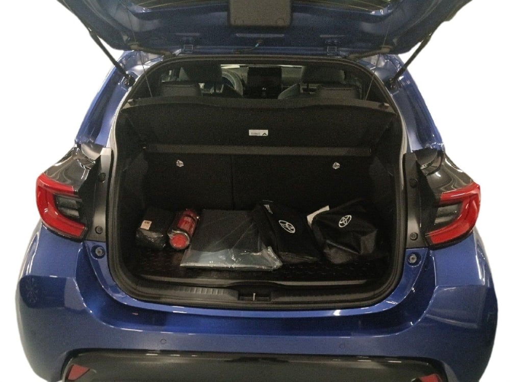 Toyota Yaris nuova a Milano (8)