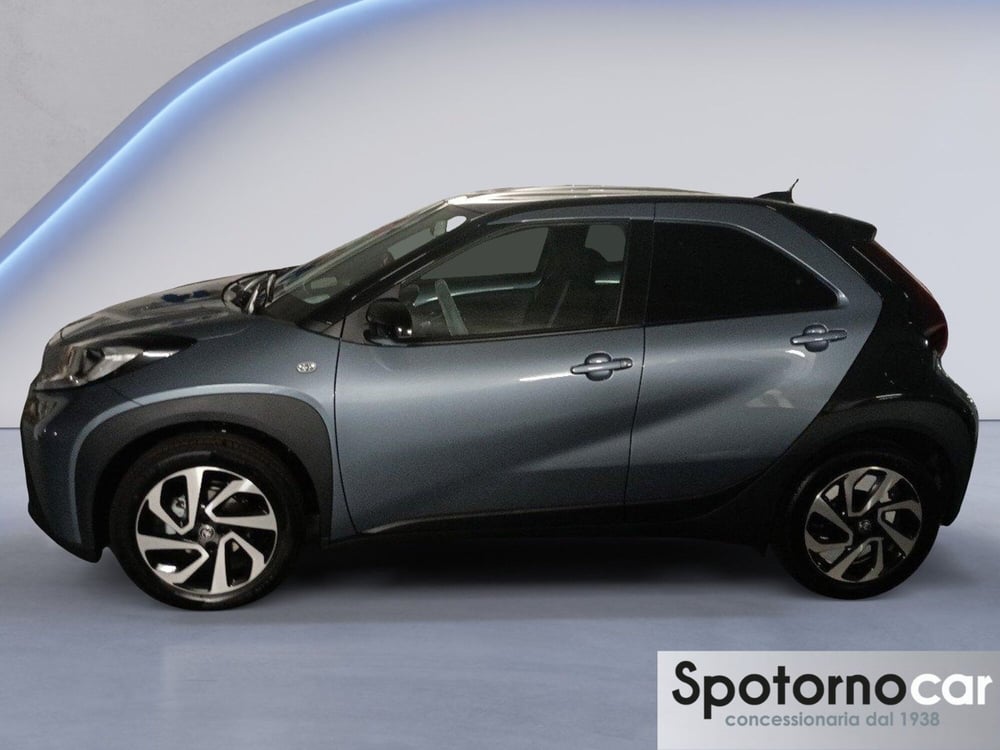 Toyota Aygo X nuova a Milano (2)