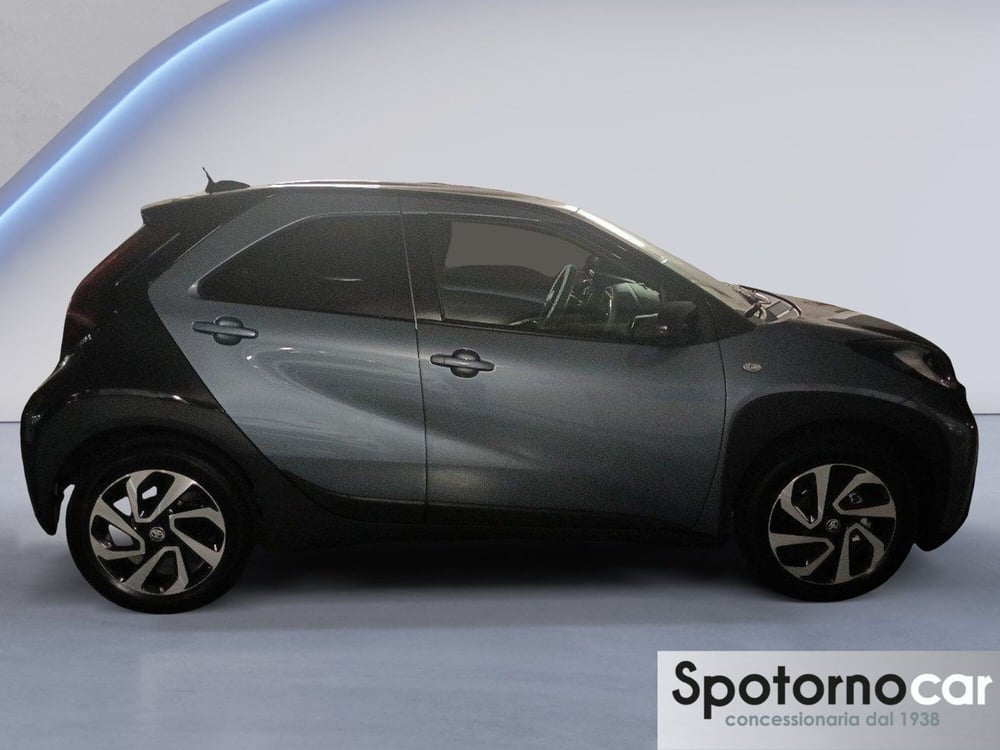 Toyota Aygo X nuova a Milano (5)