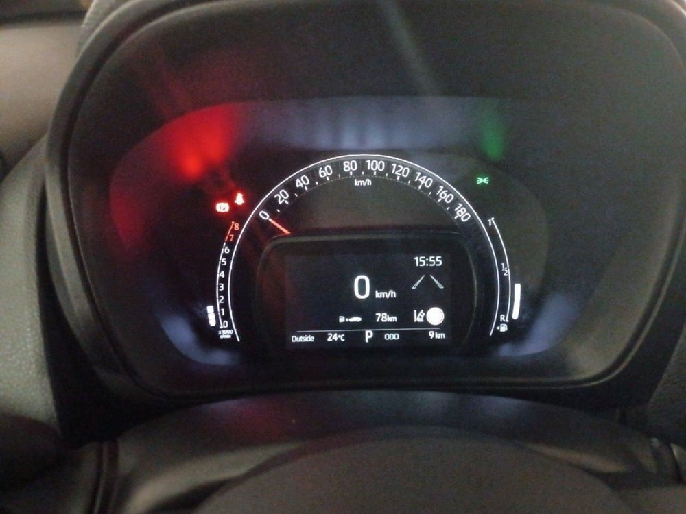 Toyota Aygo X nuova a Milano (6)