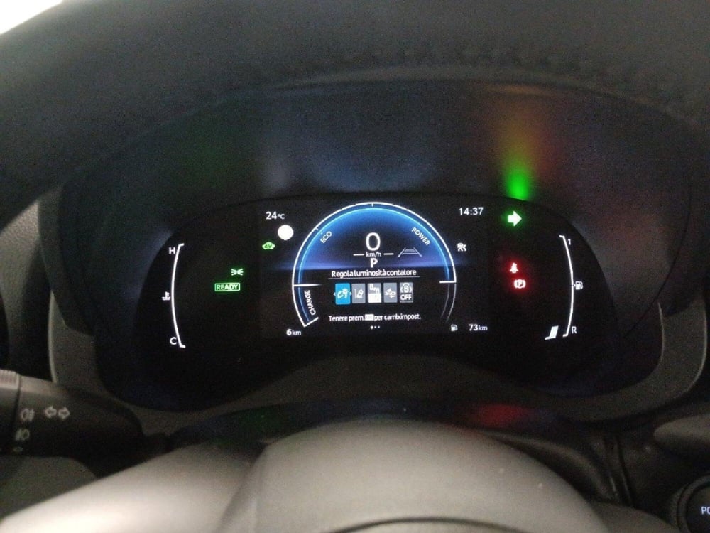 Toyota Yaris nuova a Milano (10)