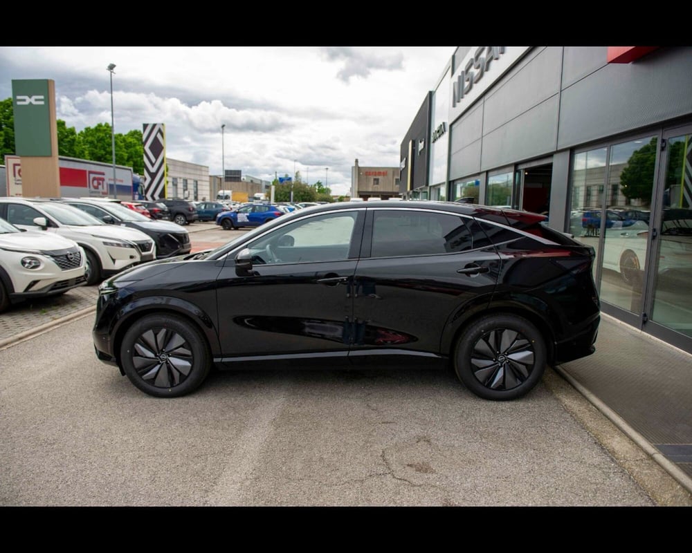 Nissan Ariya nuova a Venezia (2)