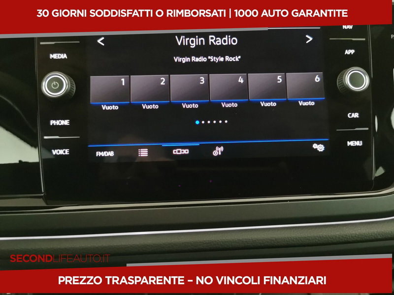 Volkswagen Taigo nuova a Campobasso (12)