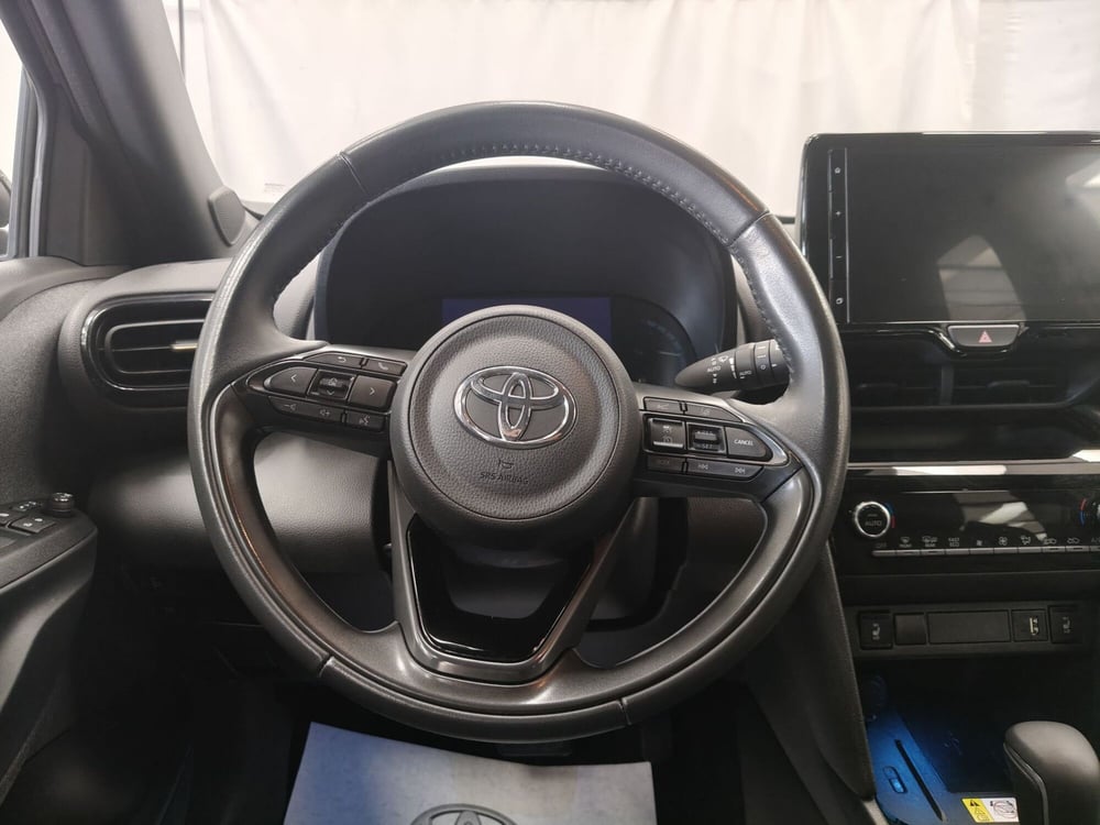 Toyota Yaris Cross usata a Roma (7)