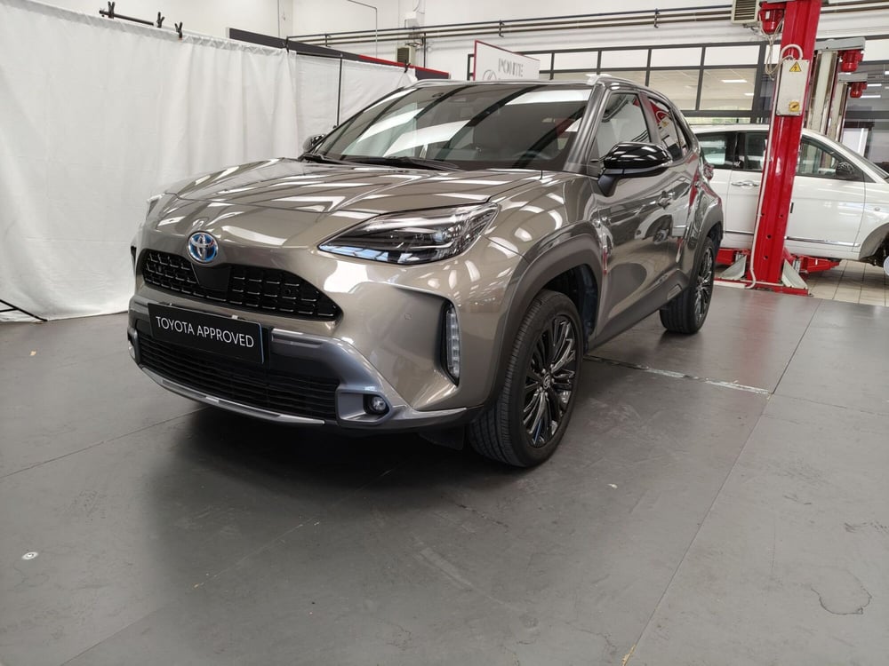 Toyota Yaris Cross usata a Roma (8)