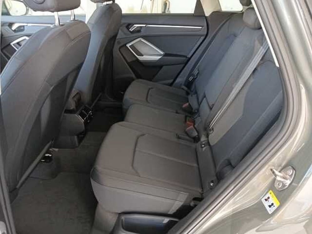 Audi Q3 nuova a Lucca (9)