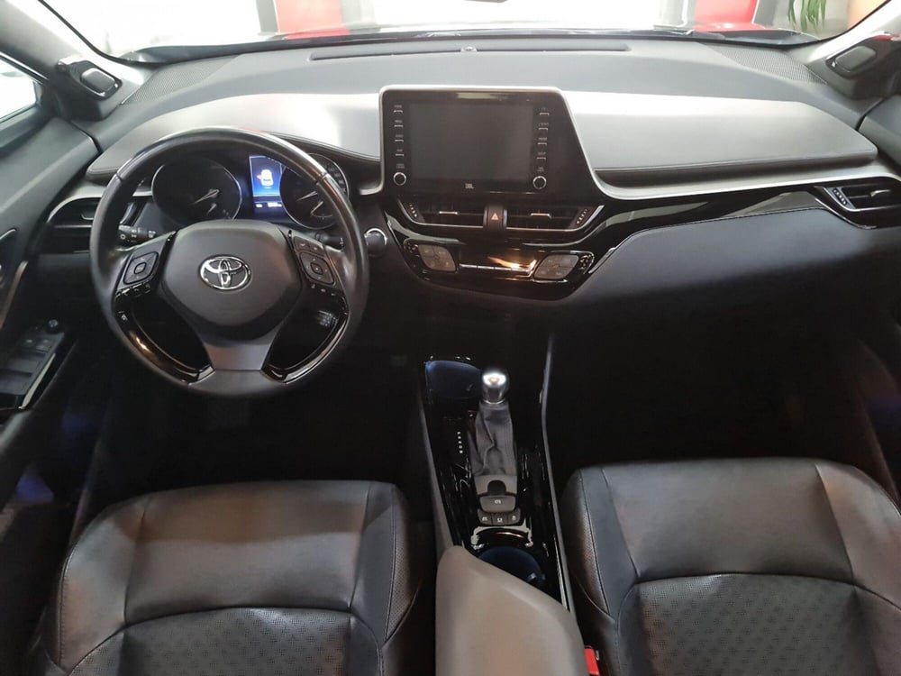 Toyota Toyota C-HR usata a Bologna (10)