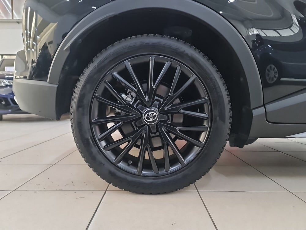 Toyota Toyota C-HR usata a Bologna (7)