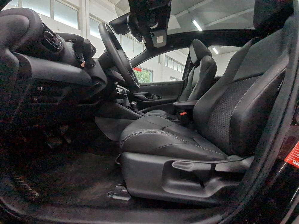 Toyota Yaris usata a Bologna (8)