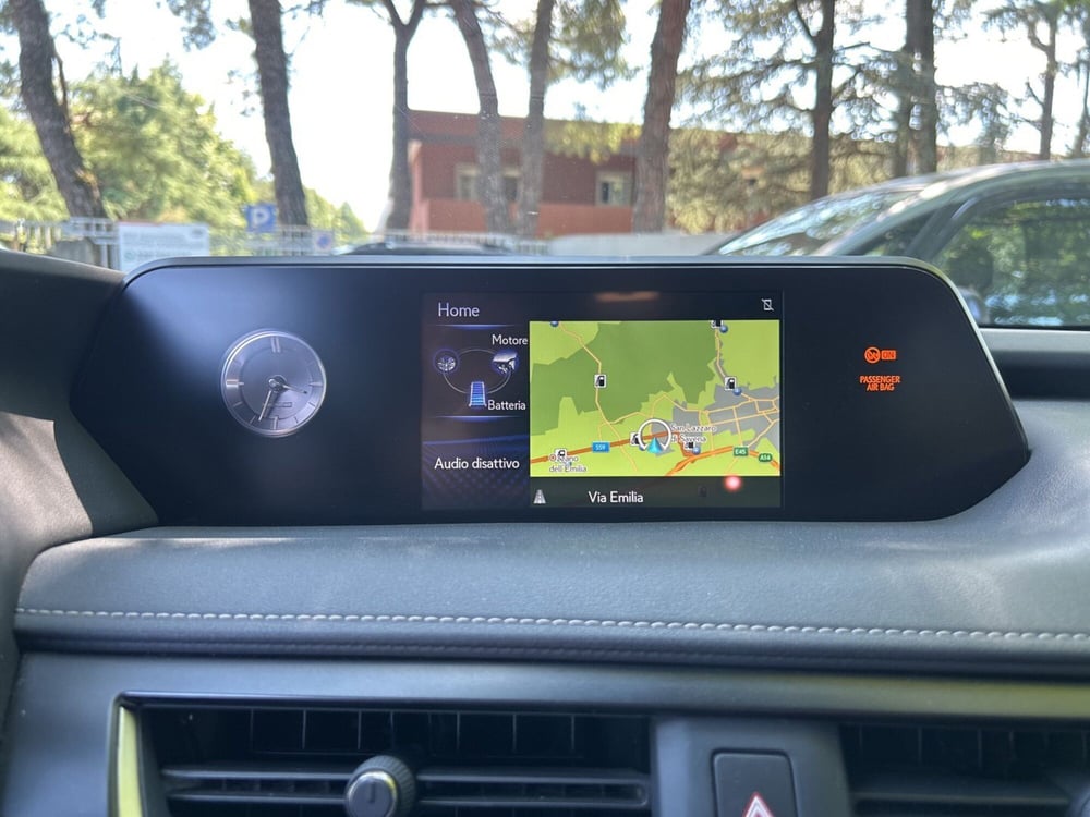Lexus UX usata a Bologna (13)