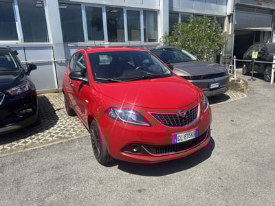 Lancia Ypsilon 1.0 FireFly 5 porte S&amp;S Hybrid Silver Plus del 2022 usata a Sesto San Giovanni