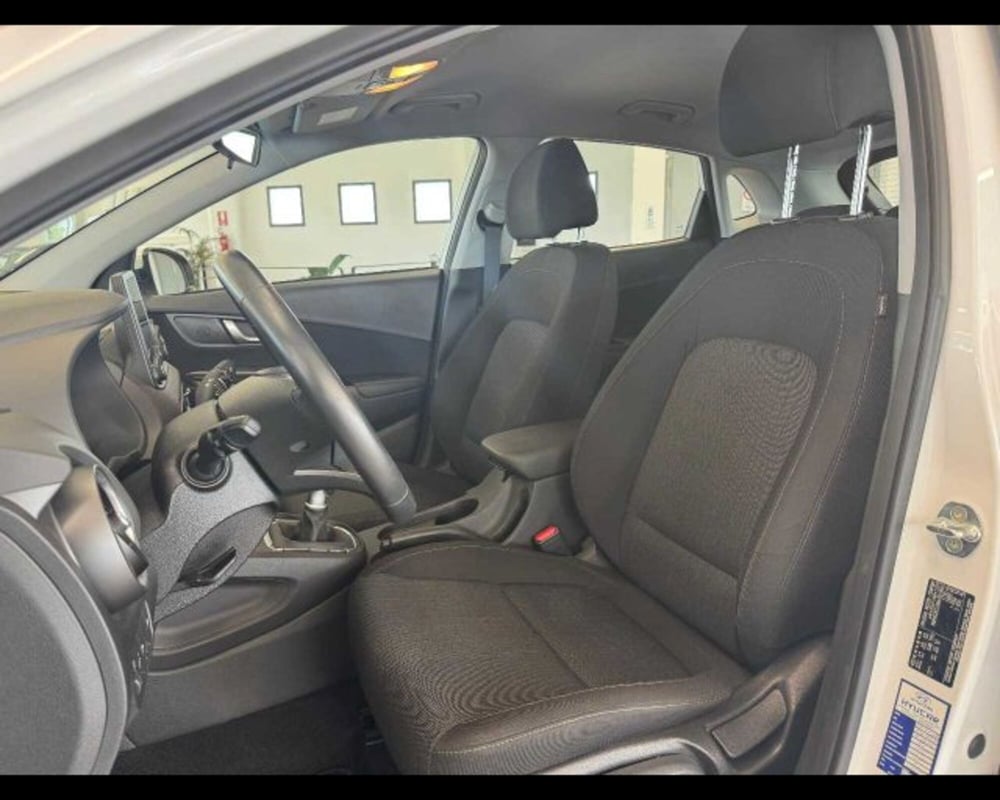 Hyundai Kona usata a Bologna (10)