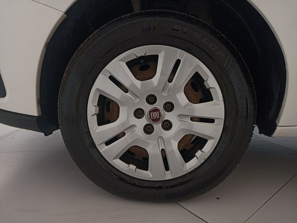 Fiat Doblò usata a Bari (14)