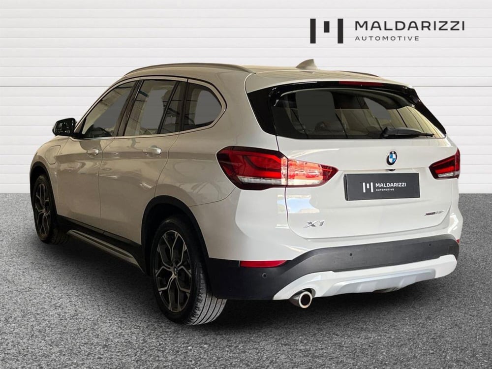BMW X1 usata a Bari (4)