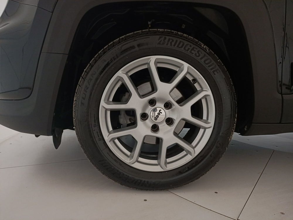 Jeep Renegade usata a Bari (14)