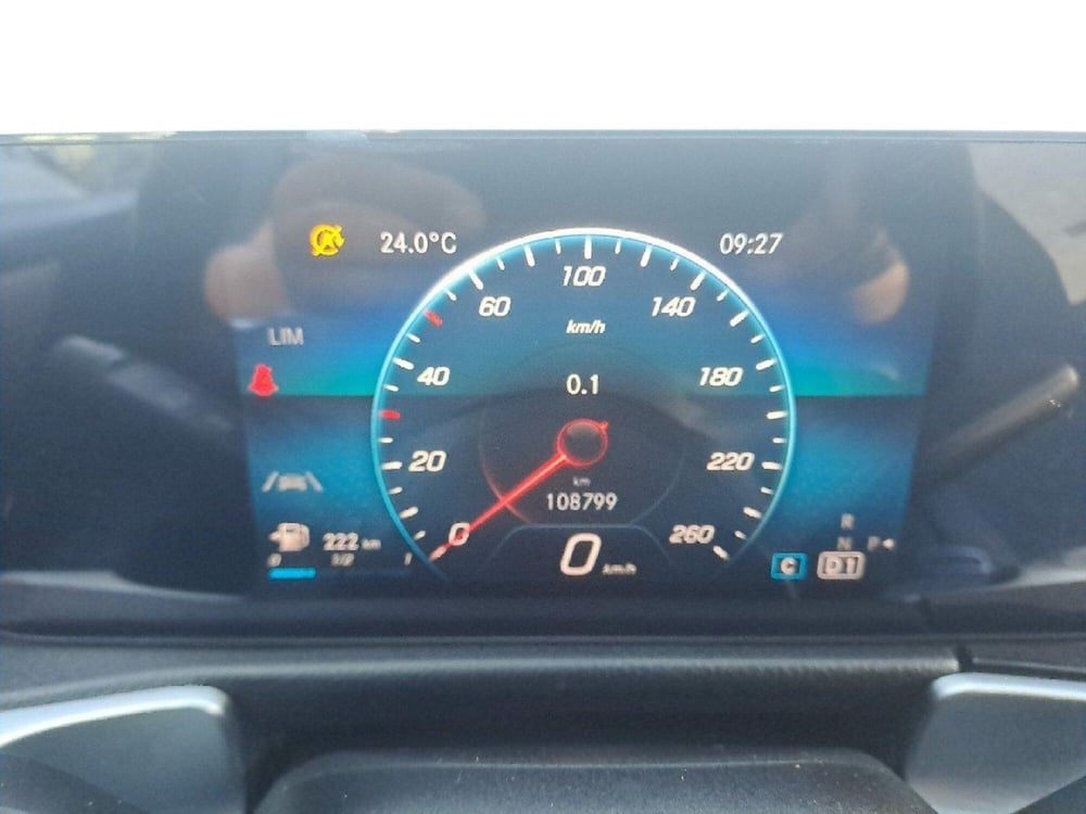 Mercedes-Benz GLB usata a Pescara (8)