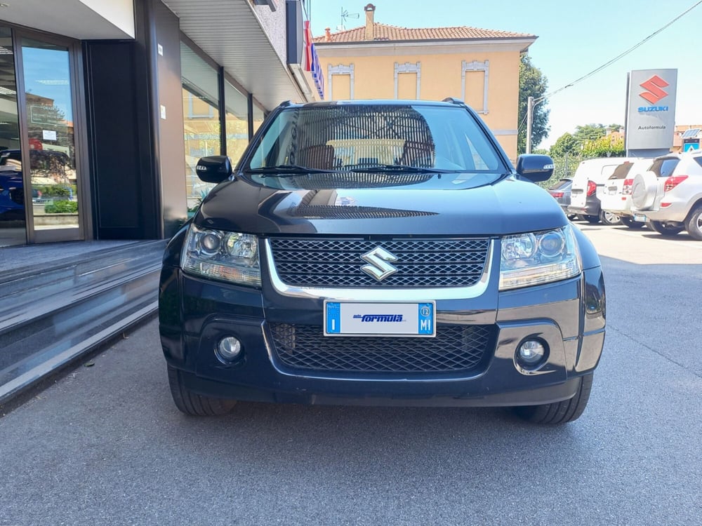Suzuki Grand Vitara usata a Milano (2)