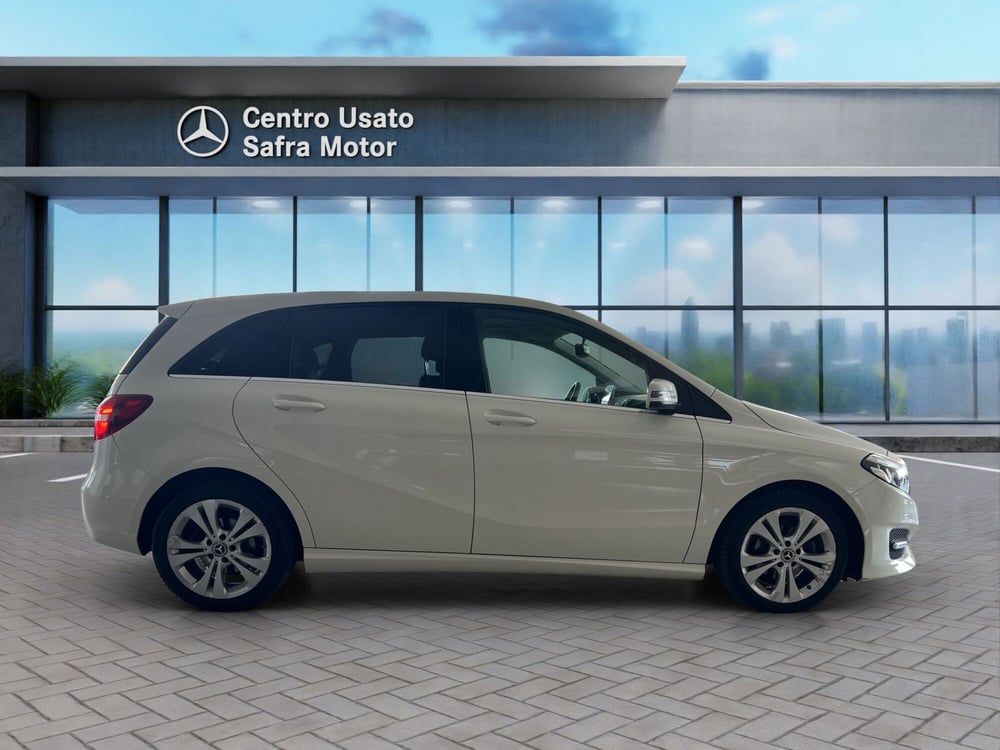 Mercedes-Benz Classe B usata a Cosenza (7)