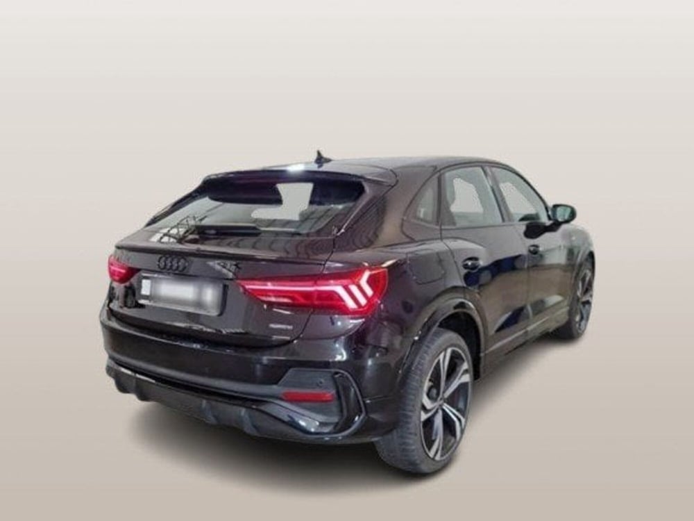 Audi Q3 Sportback usata a Macerata (5)