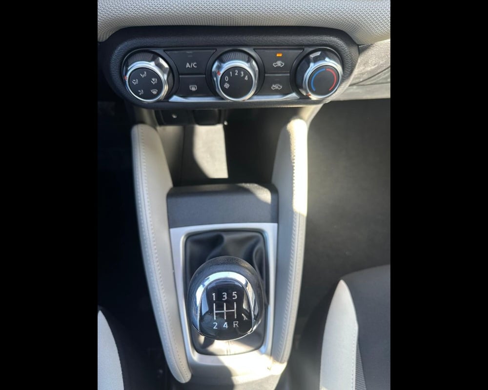 Nissan Micra usata a Siena (13)