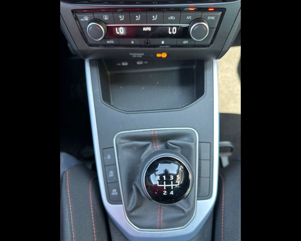 SEAT Arona usata a Siena (13)