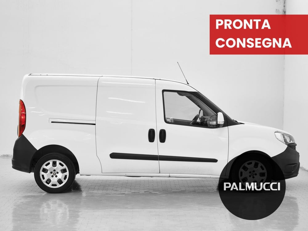 Fiat Doblò Furgone usata a Prato (3)