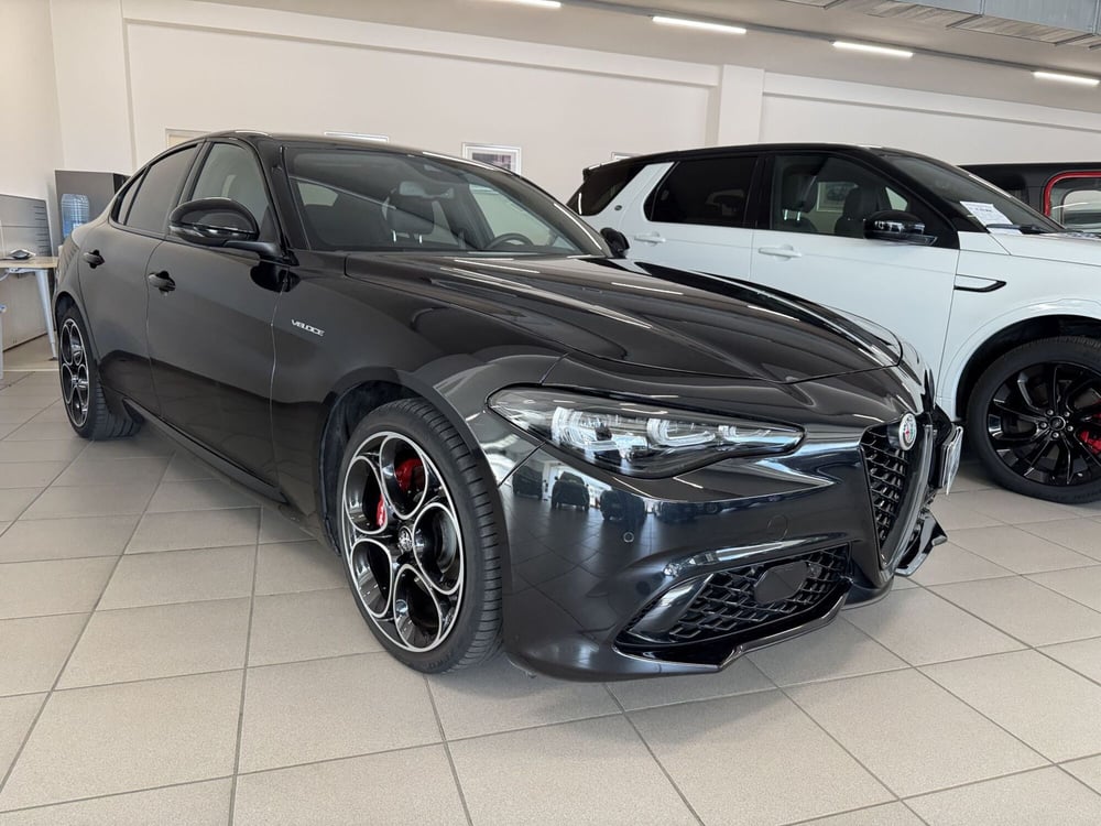 Alfa Romeo Giulia usata a Messina (2)