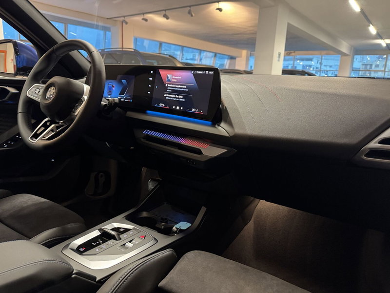 BMW Serie 1 nuova a Messina (10)