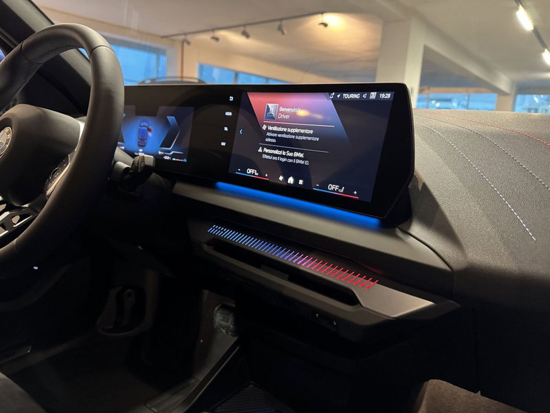 BMW Serie 1 nuova a Messina (13)