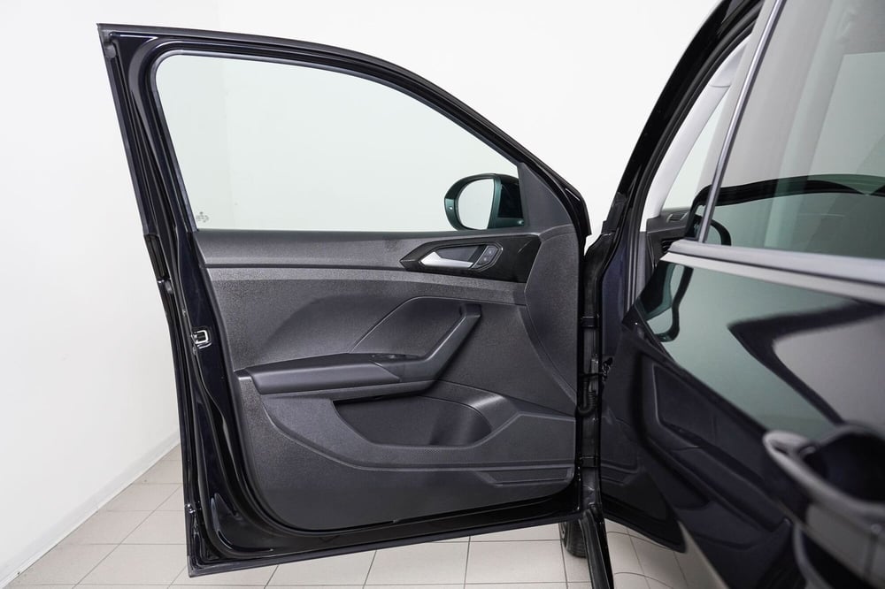 Volkswagen T-Cross usata a Perugia (14)